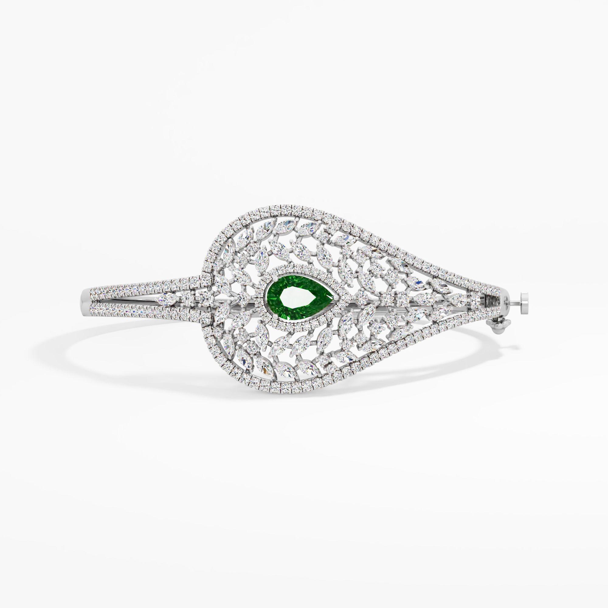 Nayra Teardrop Regal Bracelet