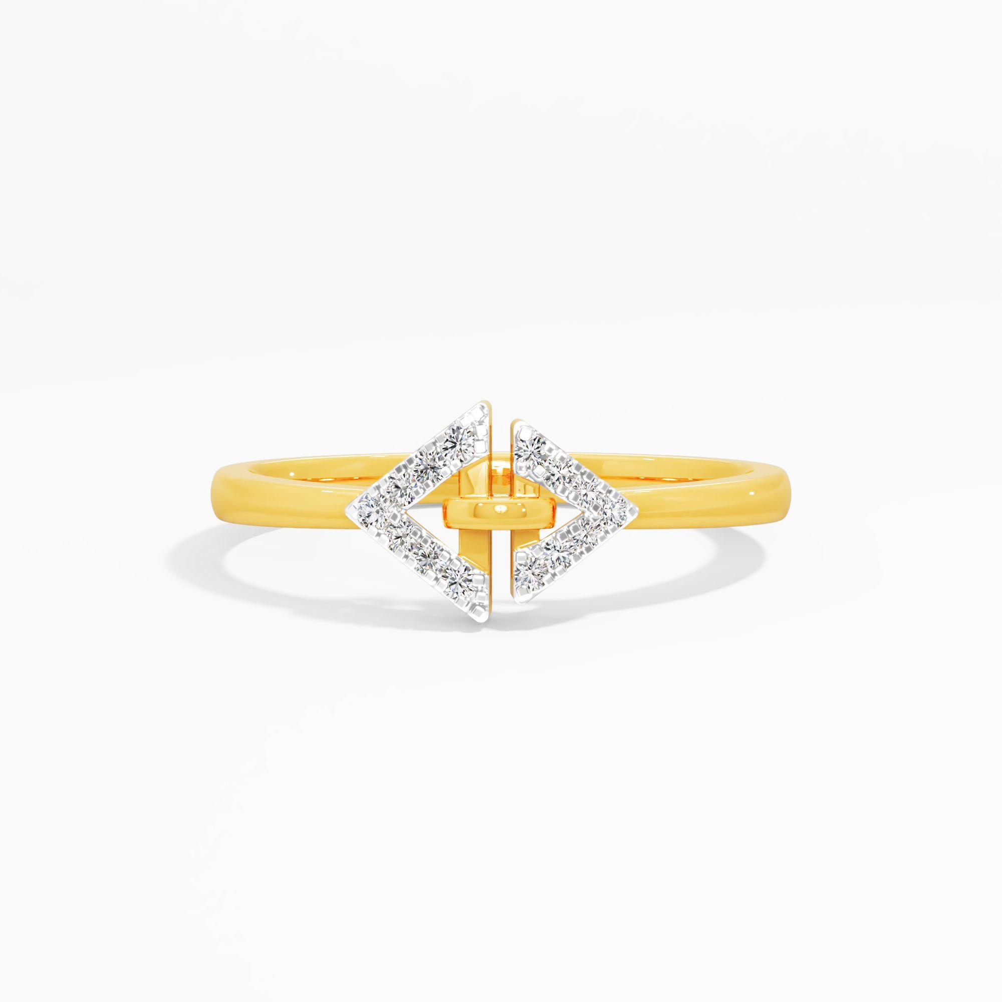Triangle Clasp Cluster Ring