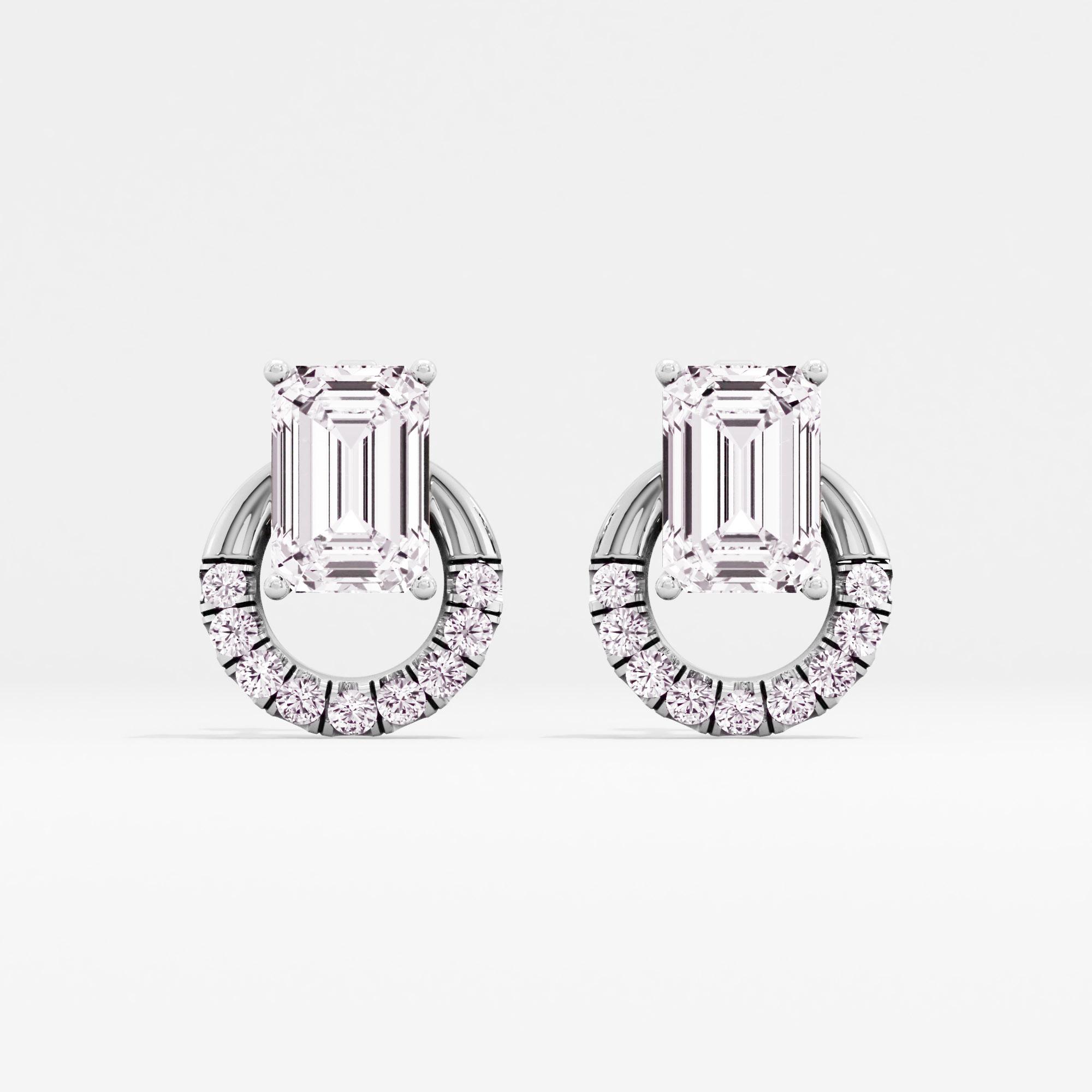 Circlique Solitaire Stud Earrings