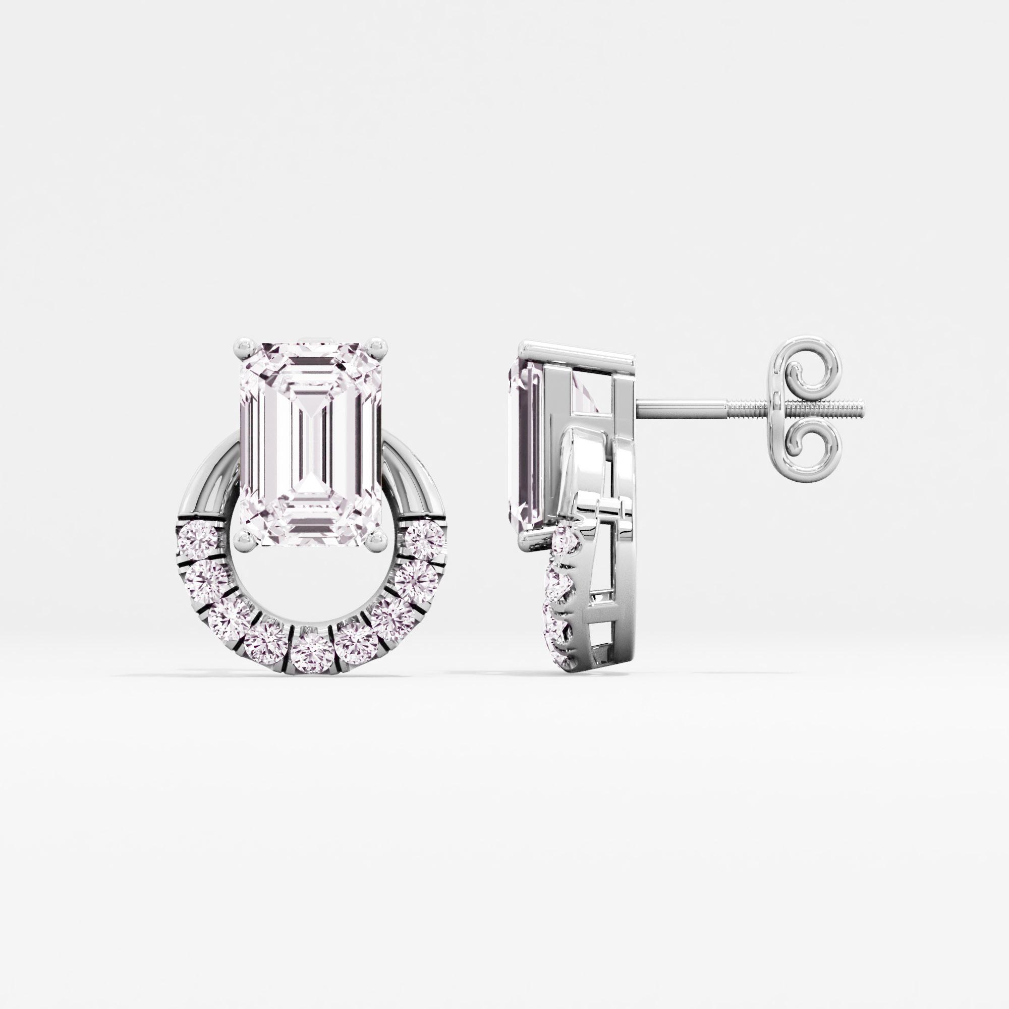 Circlique Solitaire Stud Earrings