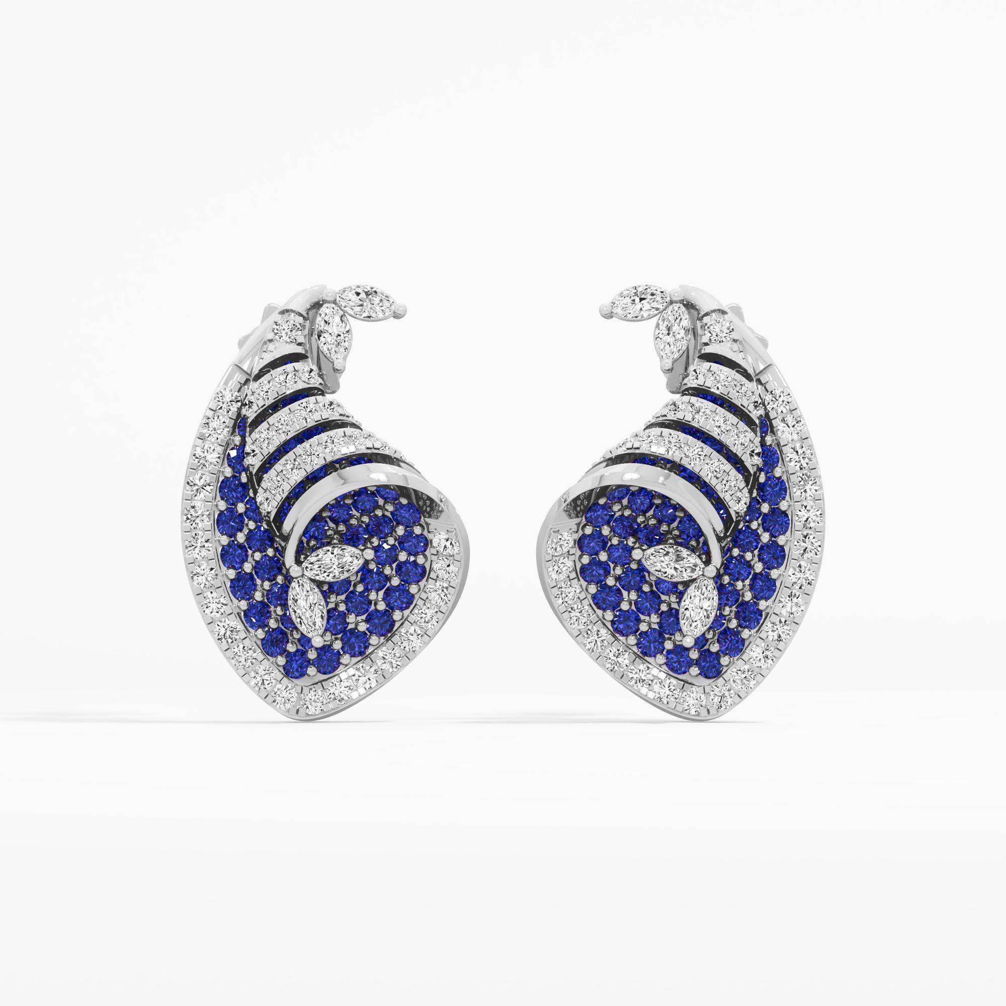 Moonrise Curl Stud Earrings