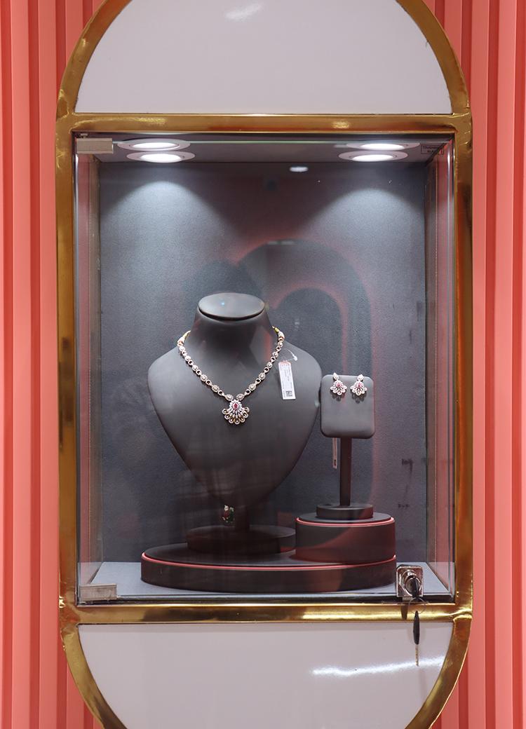 Home_slider_banner_mobile_16